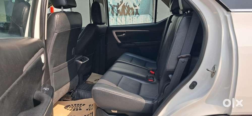 Toyota Fortuner 4x2 Mt 2.8 Diesel, 2022, Diesel