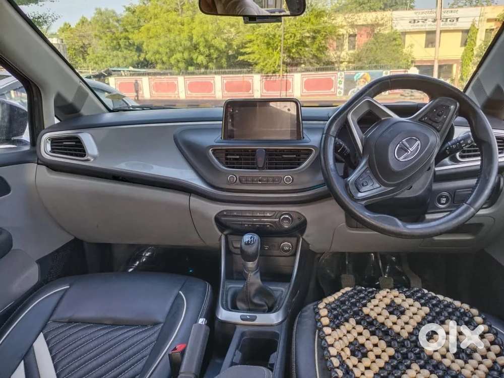 Tata Altroz Xm Plus Petrol, 2020, Petrol