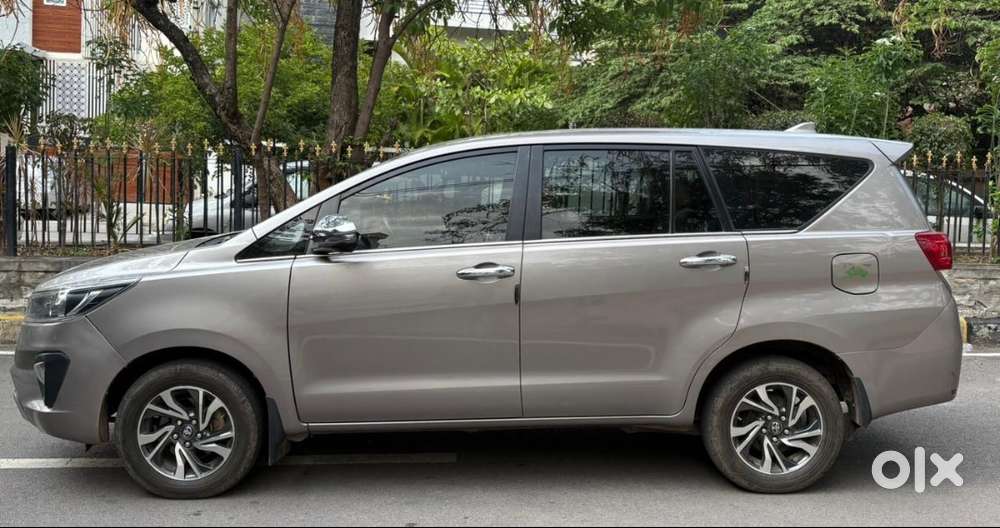 Toyota Innova Crysta 2021