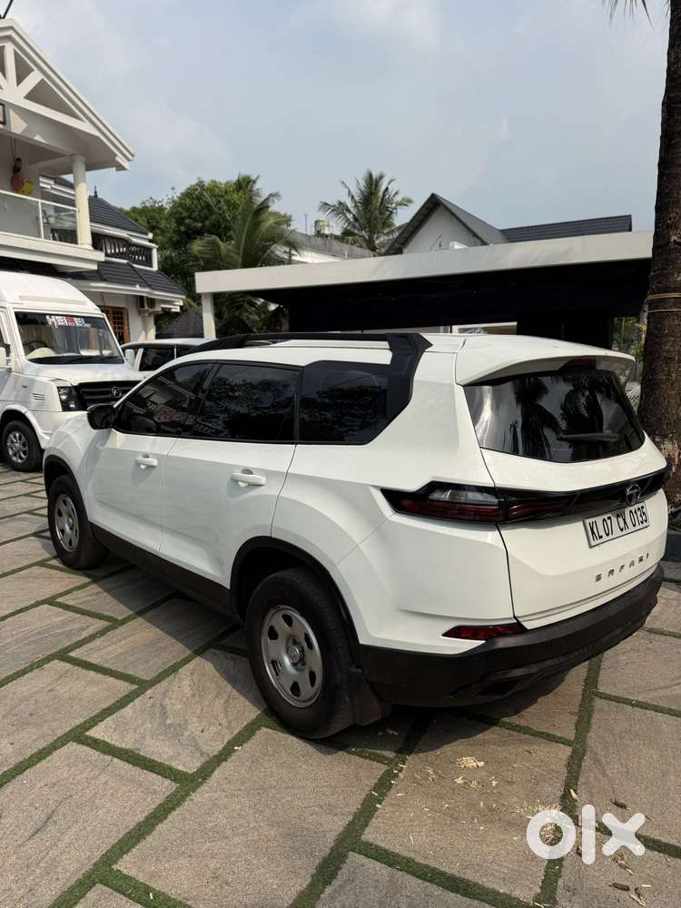 Tata Safari 4x2, 2021, Diesel