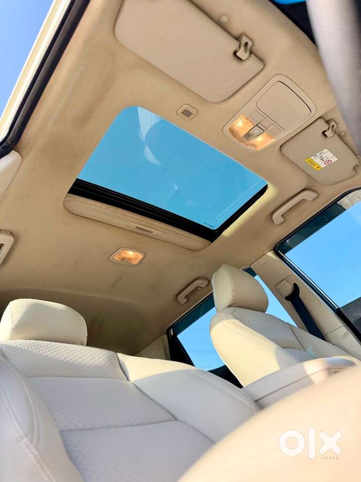Mahindra Xuv300, 2023, Diesel