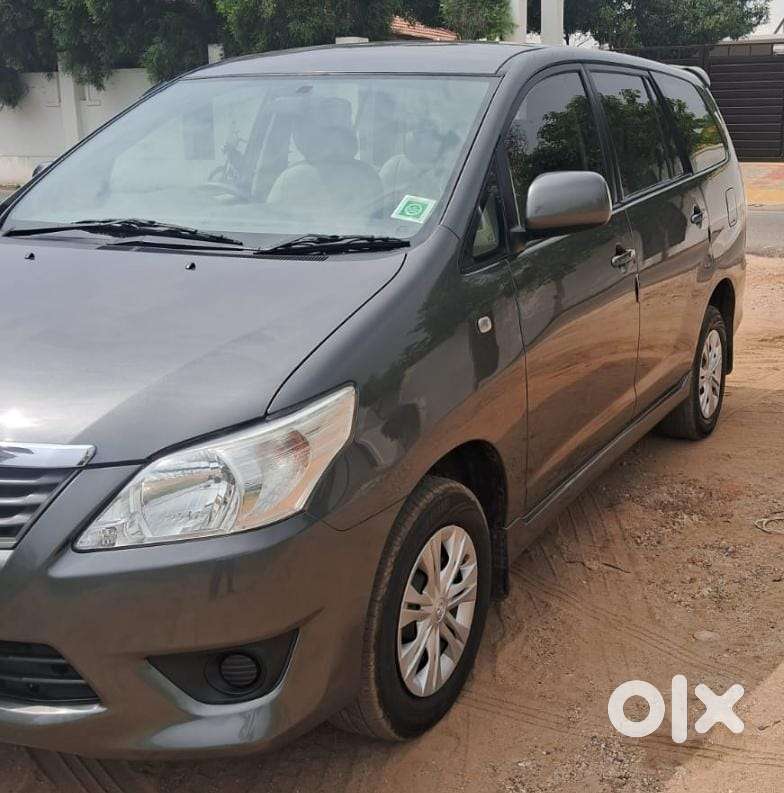 Toyota Innova 2.5 Gx 8 Str Bs-iii, 2012, Diesel