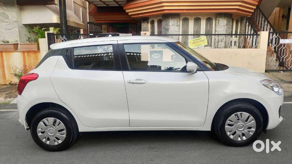 Maruti Suzuki Swift 2018 Amt Vxi, 2022, Petrol