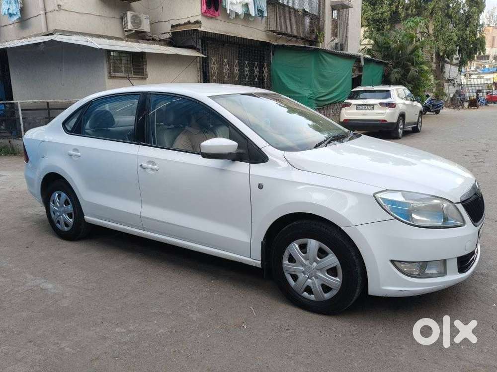 Skoda Rapid Elegance Mpi, 2012, Petrol