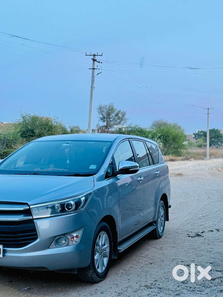 Toyota Innova Crysta Diesel 2017