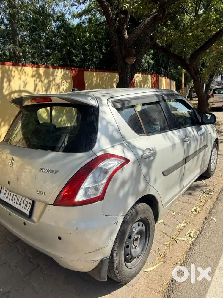 Swift Maruti Suzuki 2013 Petrol Manual