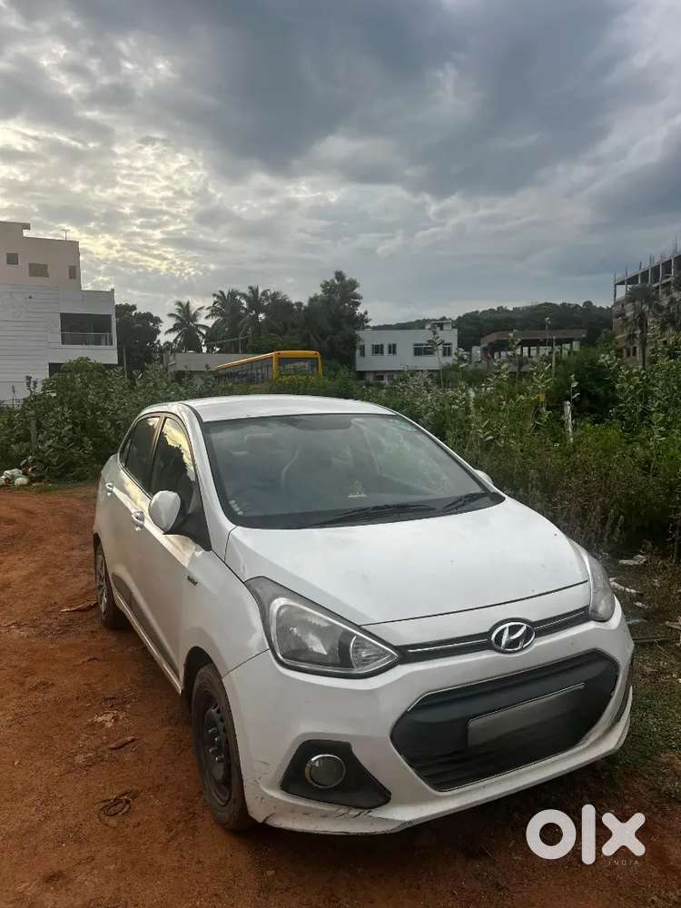 Hyundai Xcent 2014 Petrol Well Maintained