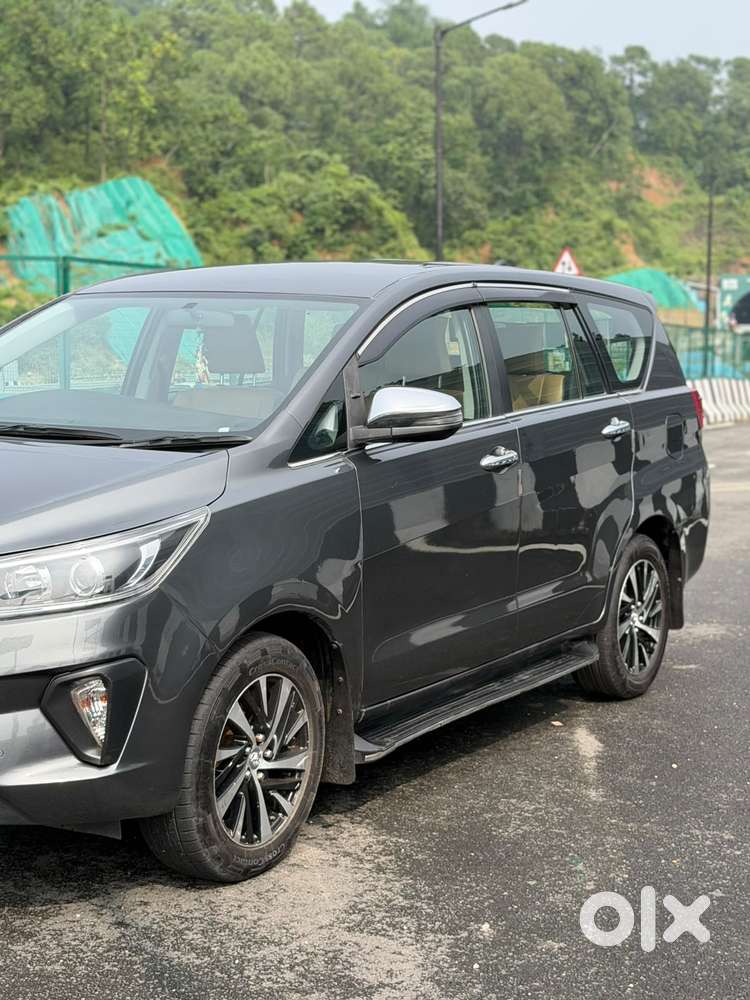 Toyota Innova Crysta 2.4 Z 7 Str, 2022, Diesel