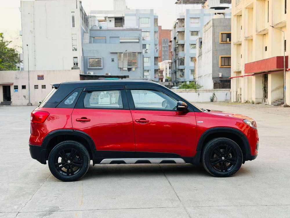Maruti Suzuki Brezza Zdi+ Dual Tone, 2018, Diesel