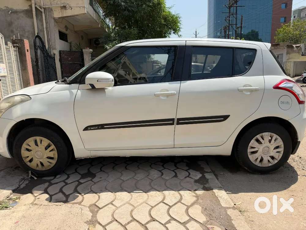 Maruti Suzuki Swift 2012 Diesel 85000 Km Driven