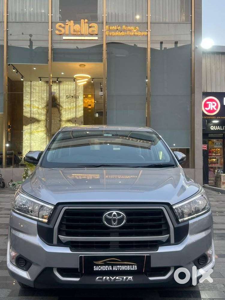 Toyota Innova Crysta 2.4 G Plus Mt 7 Str, 2025, Diesel