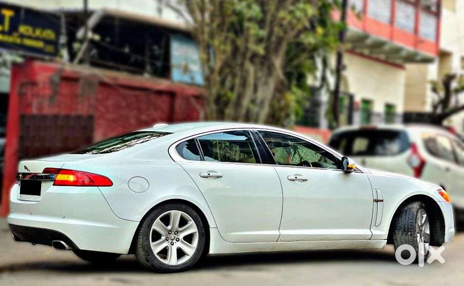 Jaguar Xf Petrol R V8, 2011, Petrol