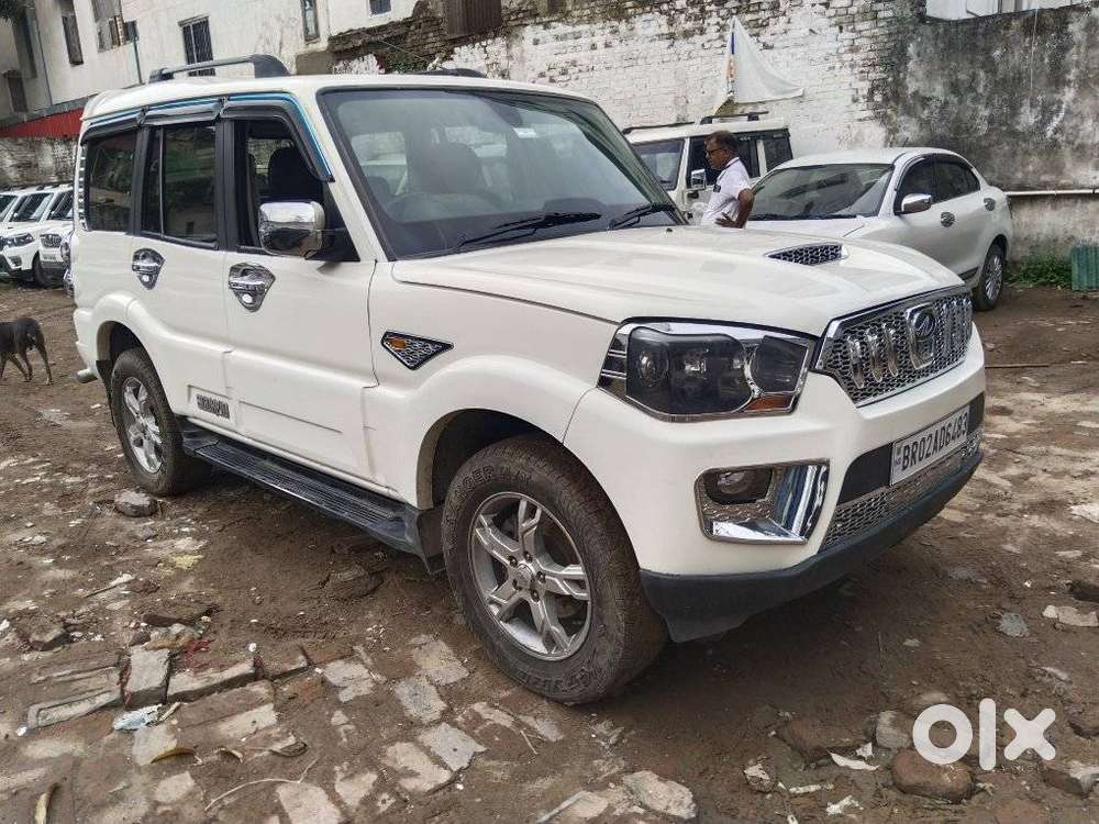 Mahindra Scorpio S10, 2016, Diesel