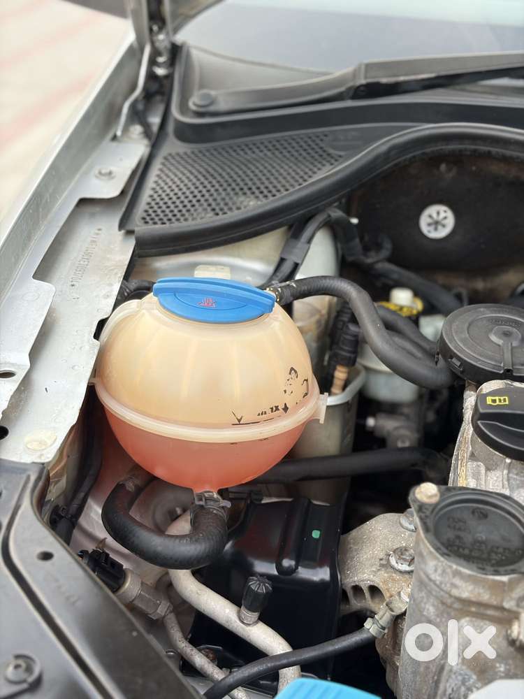 Volkswagen Vento Petrol Highline, 2014, Petrol