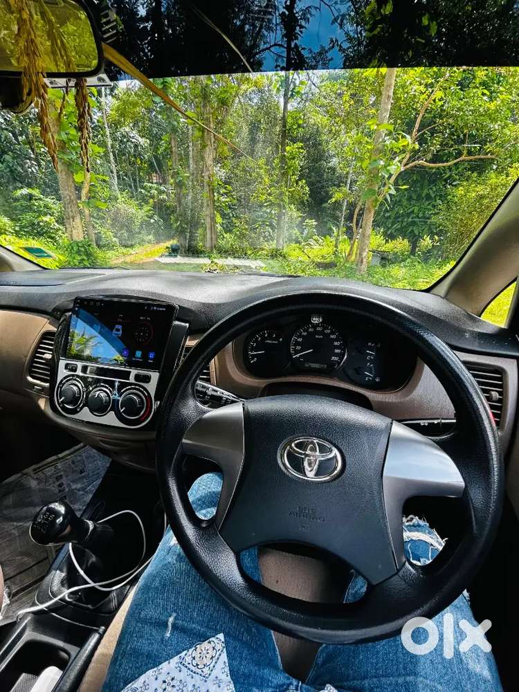 Toyota Innova 2.5 G, 2016 Diesel