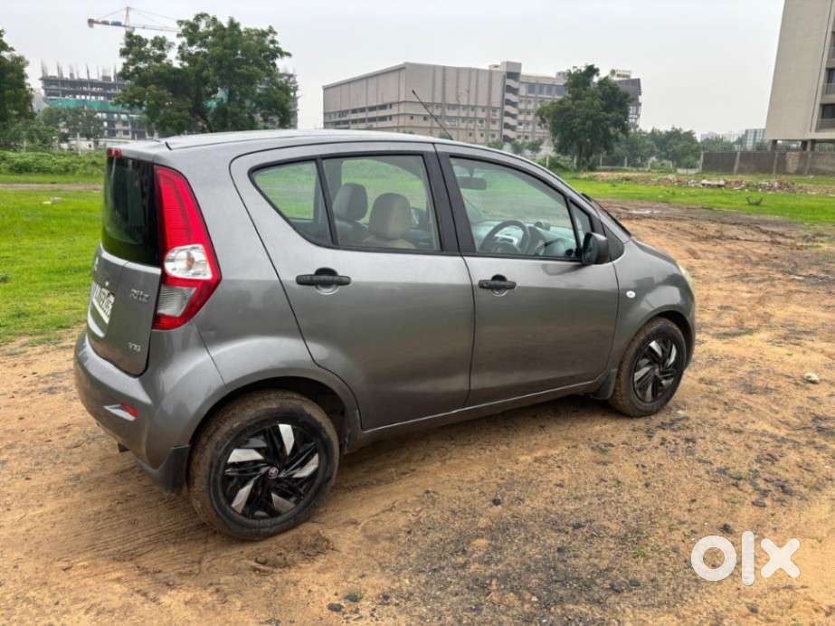 Maruti Suzuki Ritz Vxi, 2011, Petrol