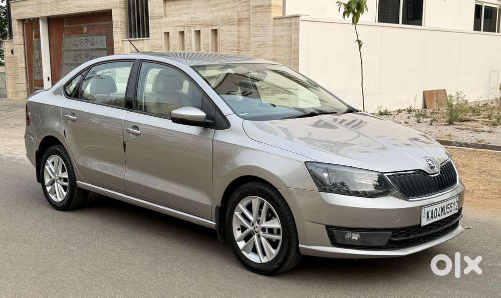 Skoda Rapid 1.6 Mpi At Style, 2018, Petrol