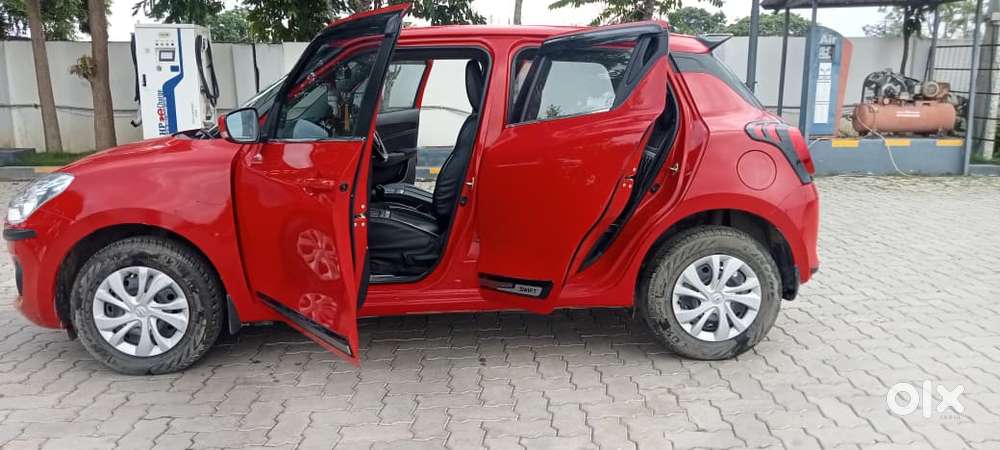 Maruti Suzuki Swift, 2023, Petrol