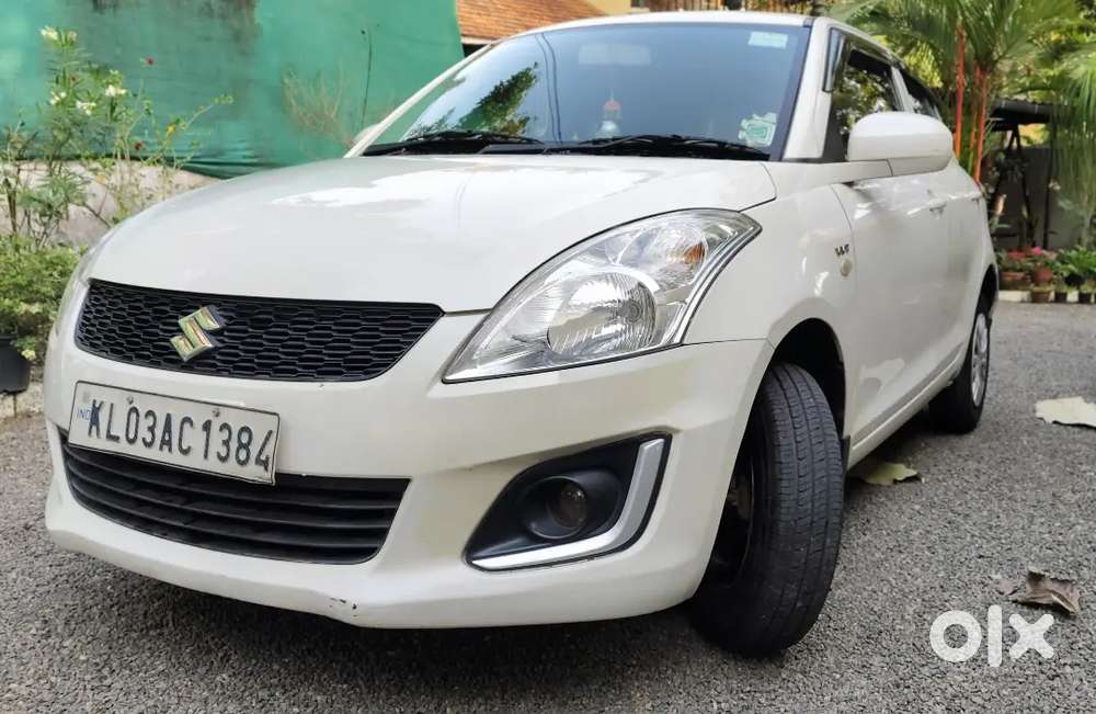 Maruti Suzuki Swift Lxi 2017