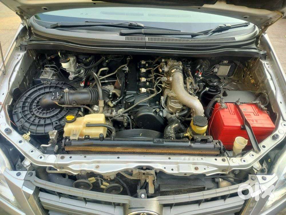 Toyota Innova 2.5 G (diesel) 8 Seater, 2015, Diesel