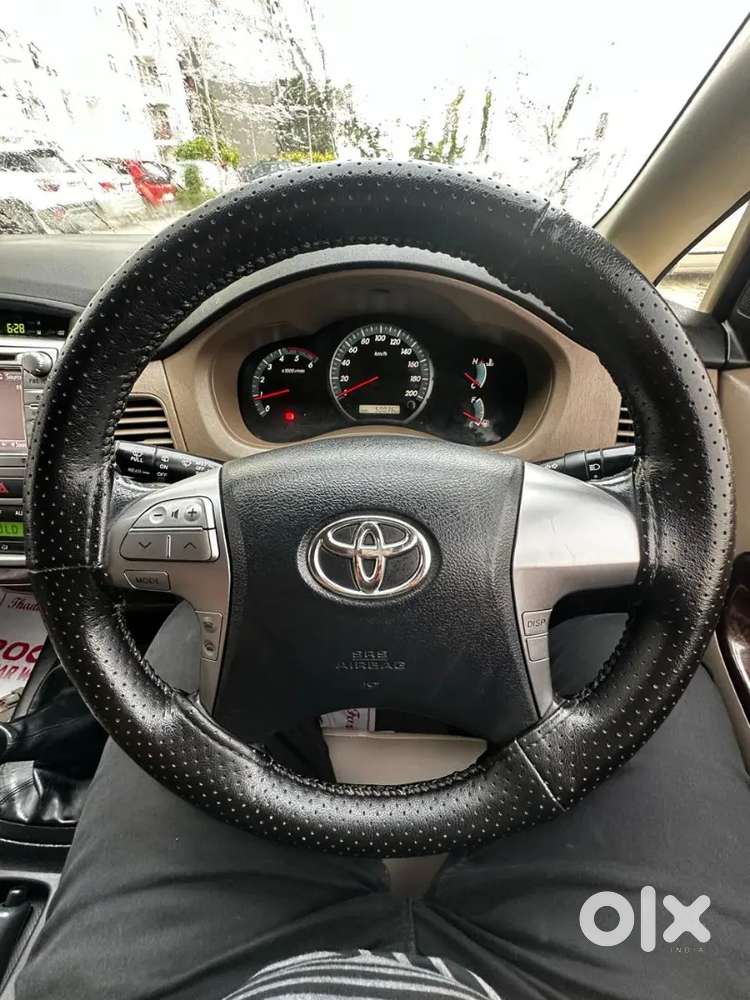 Toyota Innova Diesel 2015