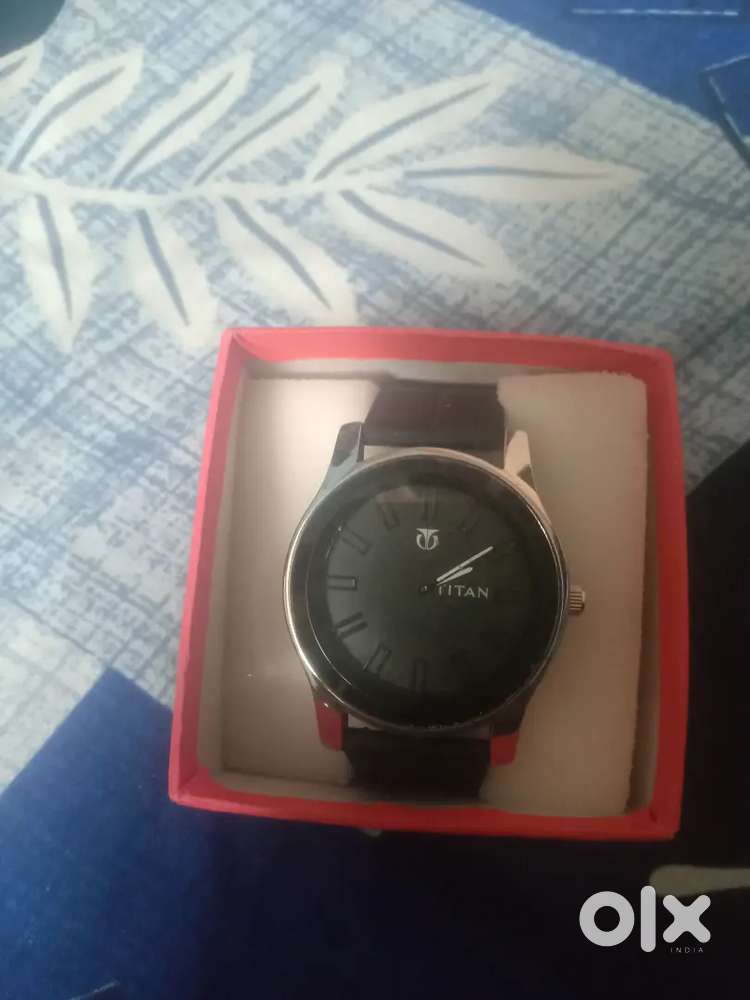Titan watch - Men in undefined, - 1841319499