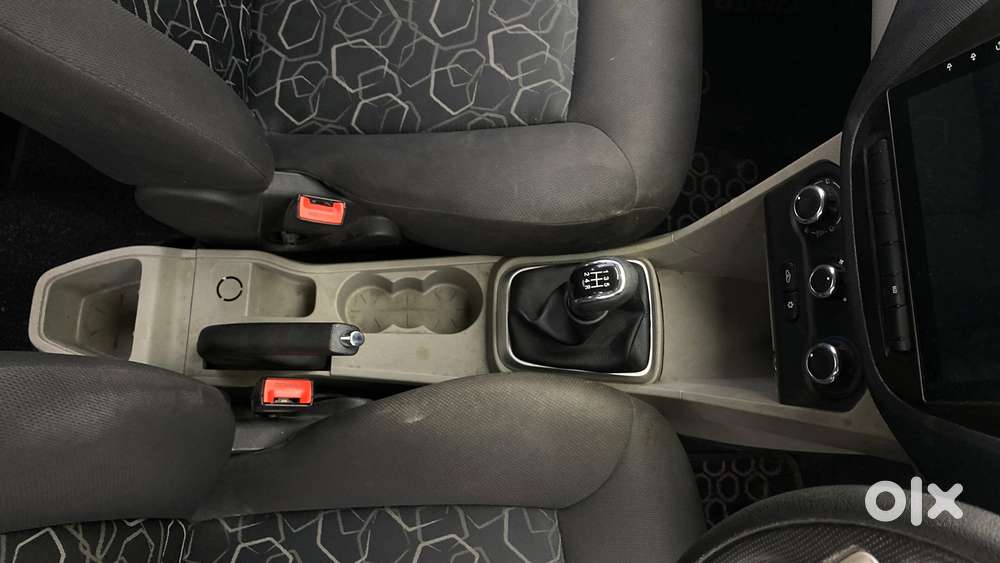 Tata Tiago 1.2 Revotron Xt, 2016, Petrol