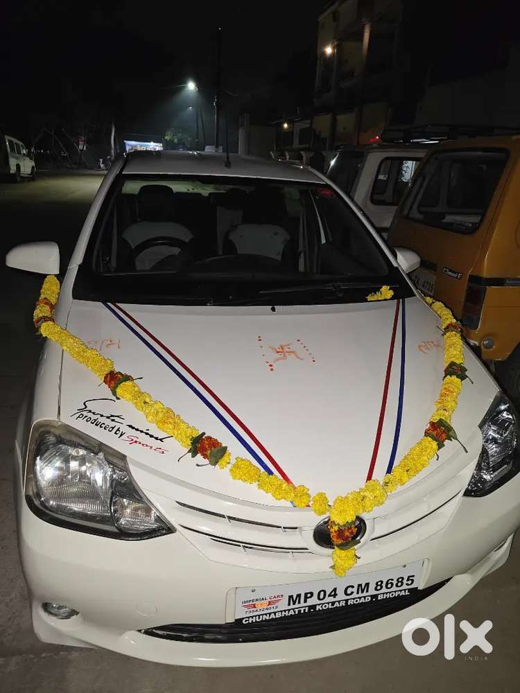Toyota Etios 1.5 G Xclusive (petrol)