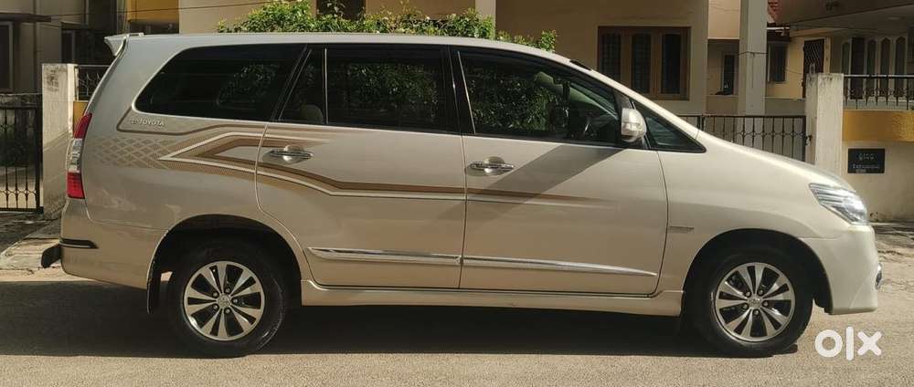 Toyota Innova 2.5 Vx 8 Str, 2015, Diesel