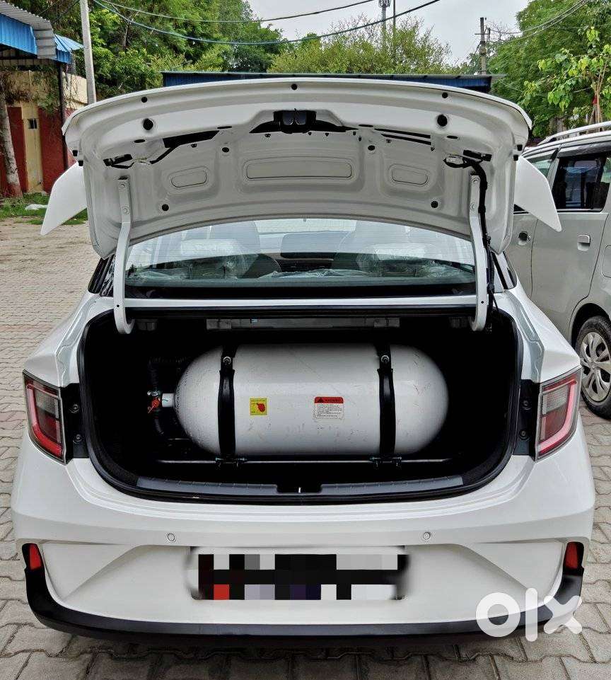 Hyundai Aura 1.2 S Cng, 2025, Cng & Hybrids