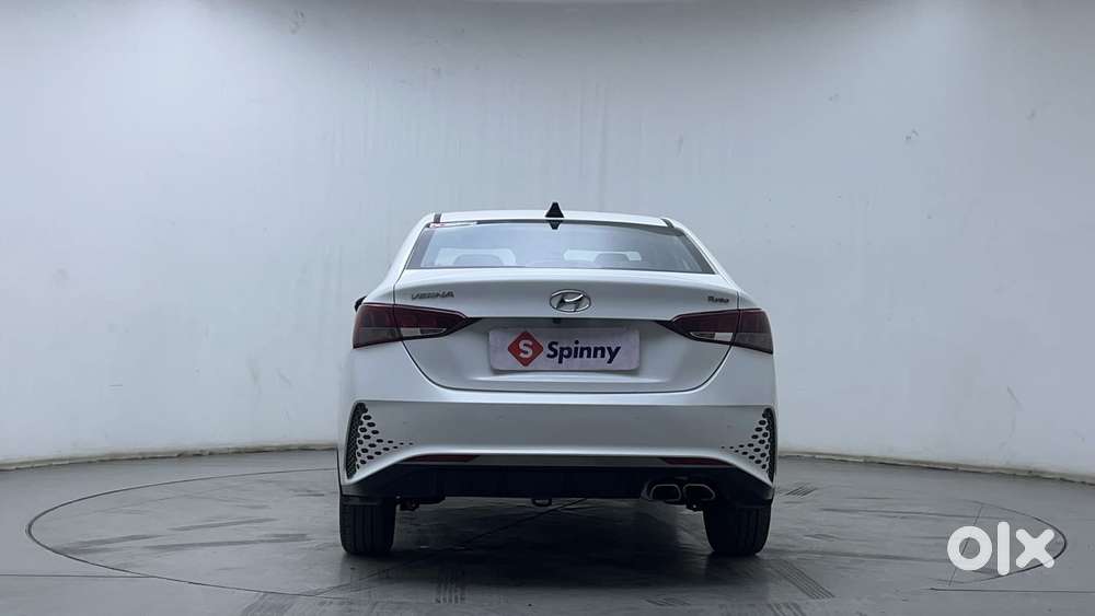 Hyundai Verna Sx (o) 1.5 Turbo Petrol Dct, 2022, Petrol