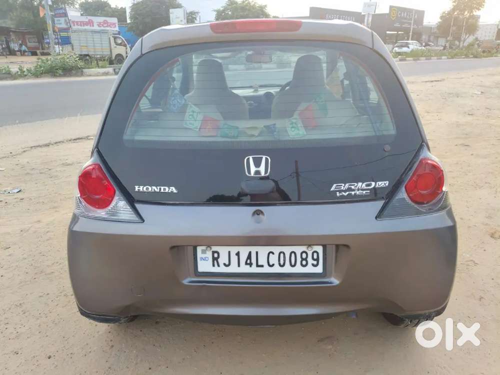 Honda Brio Vx Mt 2015