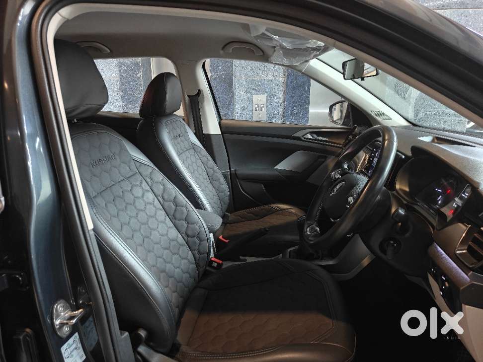 Skoda Kushaq 1.0 Tsi Ambition, 2022, Petrol