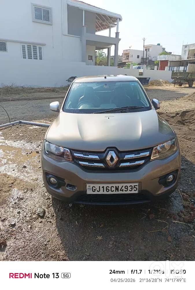 The Renault Kwid Rxt 1.0 Sce Is