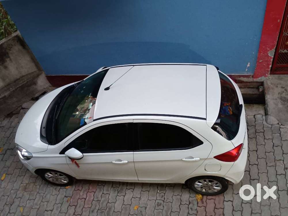 Less Km Driven . Newly Condition. Only At 300000₹.