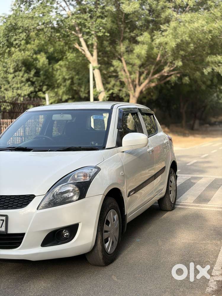 Maruti Suzuki Swift 2011-2014 Lxi, 2012, Cng & Hybrids