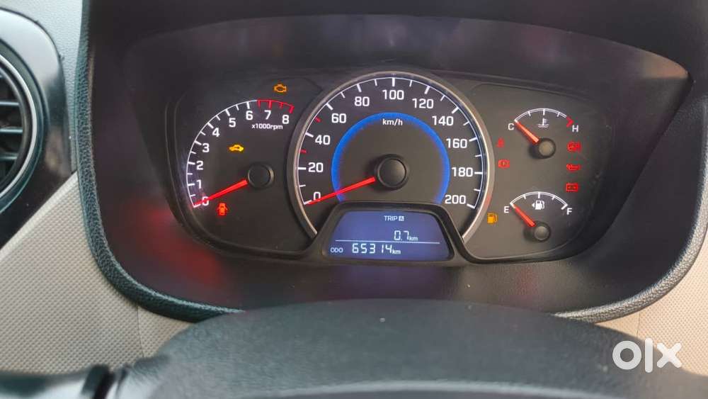 Hyundai Grand I10 2013-2016 Sportz, 2016, Petrol