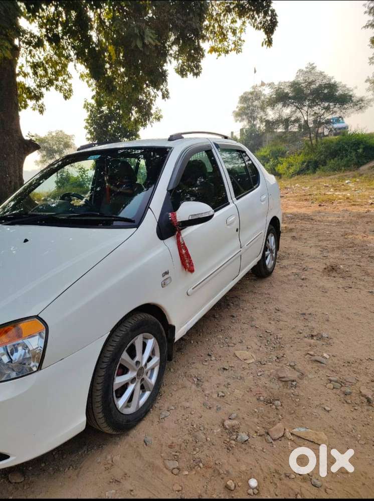 Extra Fittings Sony Speaker And Woofer