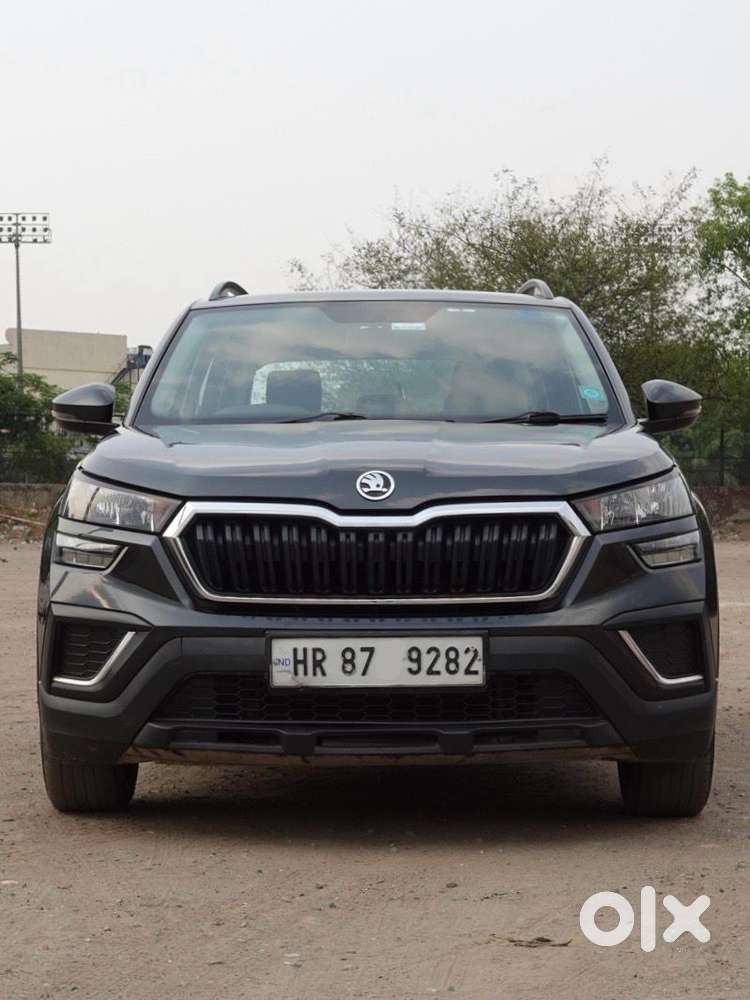 Skoda Kushaq 1.0 Tsi Active, 2022, Petrol