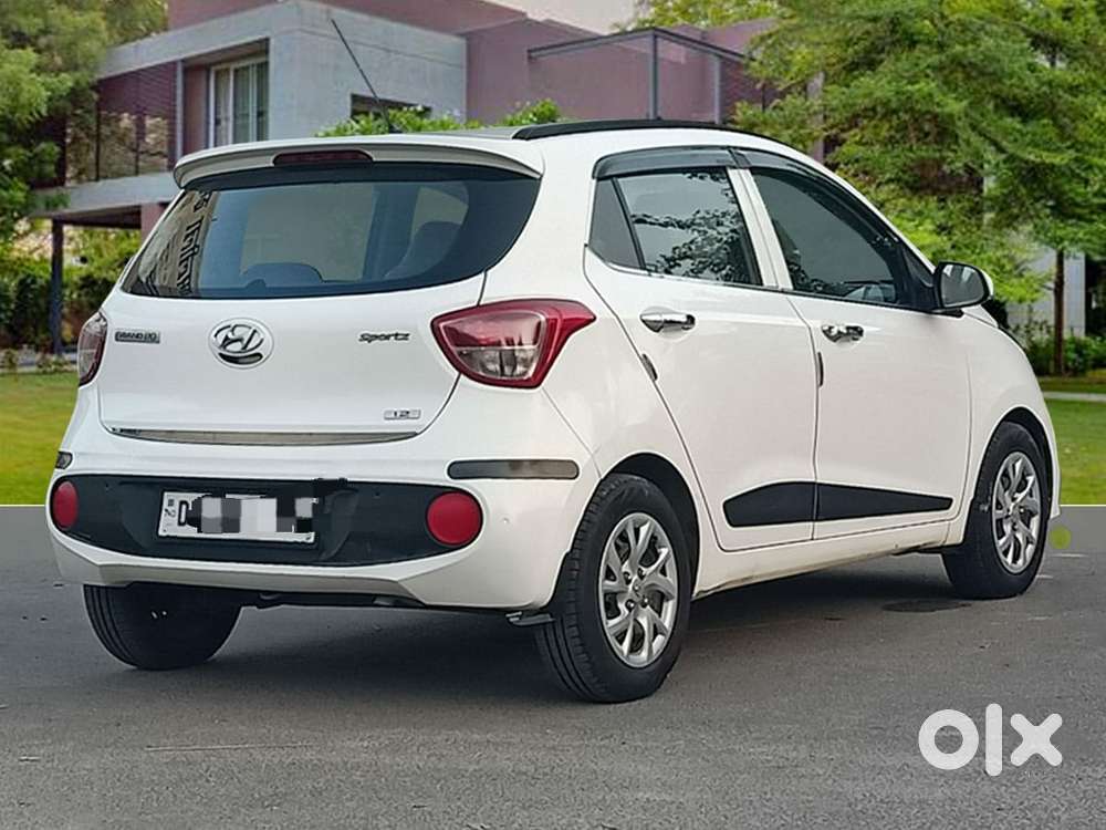 Hyundai Grand I10 Sportz(o) 1.2 Mt, 2019, Cng & Hybrids