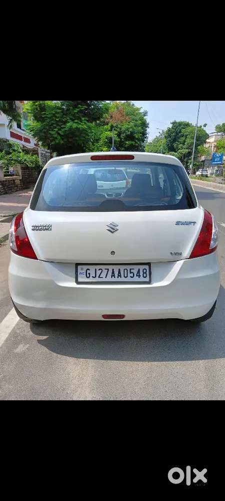 Maruti Suzuki Swift 2013 Diesel 84000 Km Driven