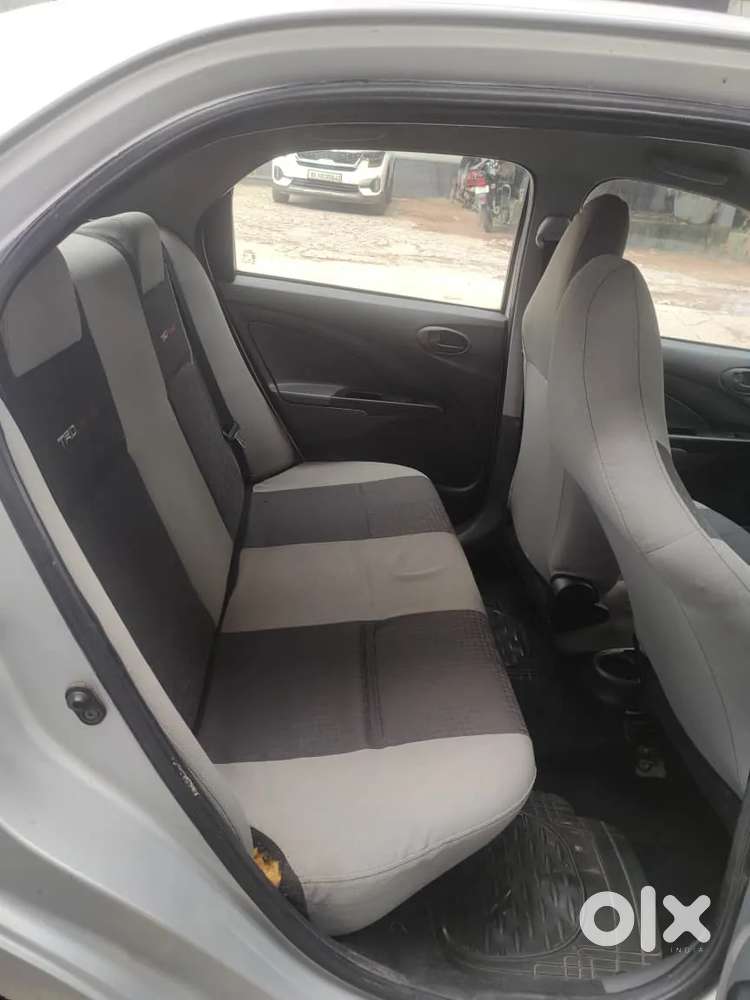 Toyota Etios Petrol Trd Sportivo, 2013, Petrol