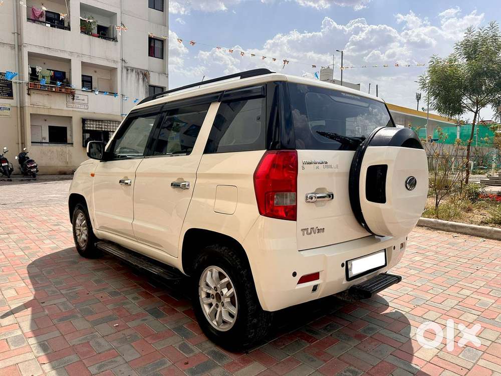 Mahindra Tuv 300 T8, 2015, Diesel