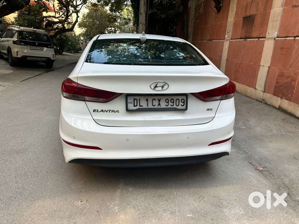 Hyundai New Elantra 2017 Petrol At 52000 Km Driven Mint Condition