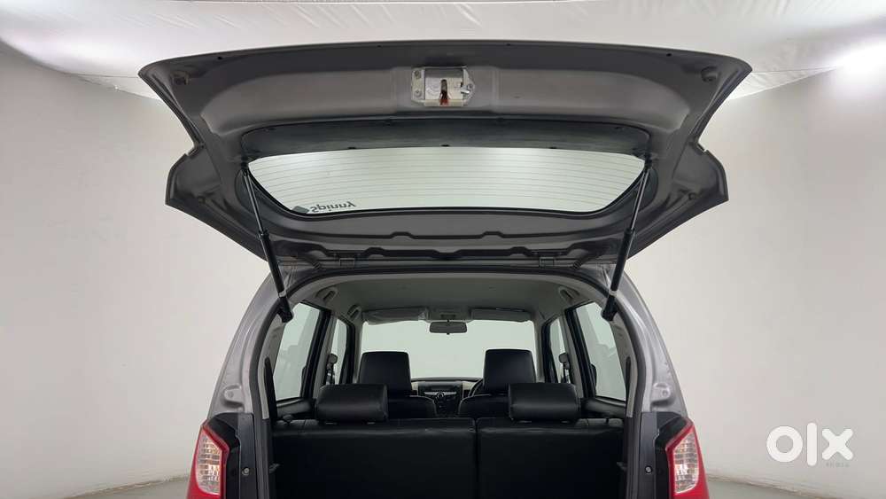 Maruti Suzuki Wagon R 1.0 Vxi (o) Amt, 2017, Petrol