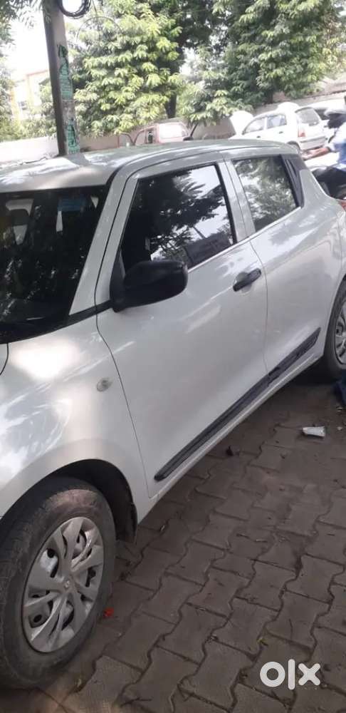 Maruti Suzuki Swift 2021