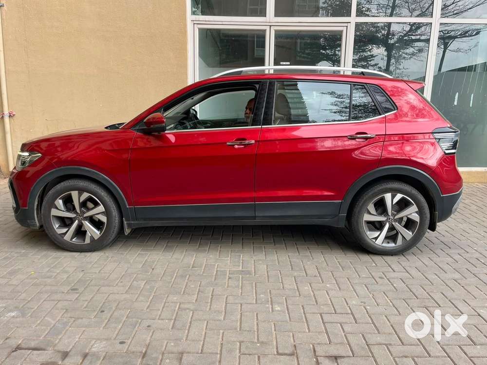 Volkswagen Taigun Petrol 2024 (automatic)