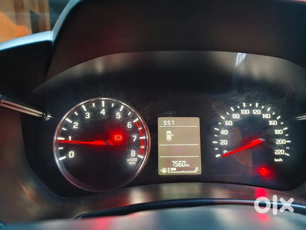 Maruti Suzuki Swift Vxi 2024