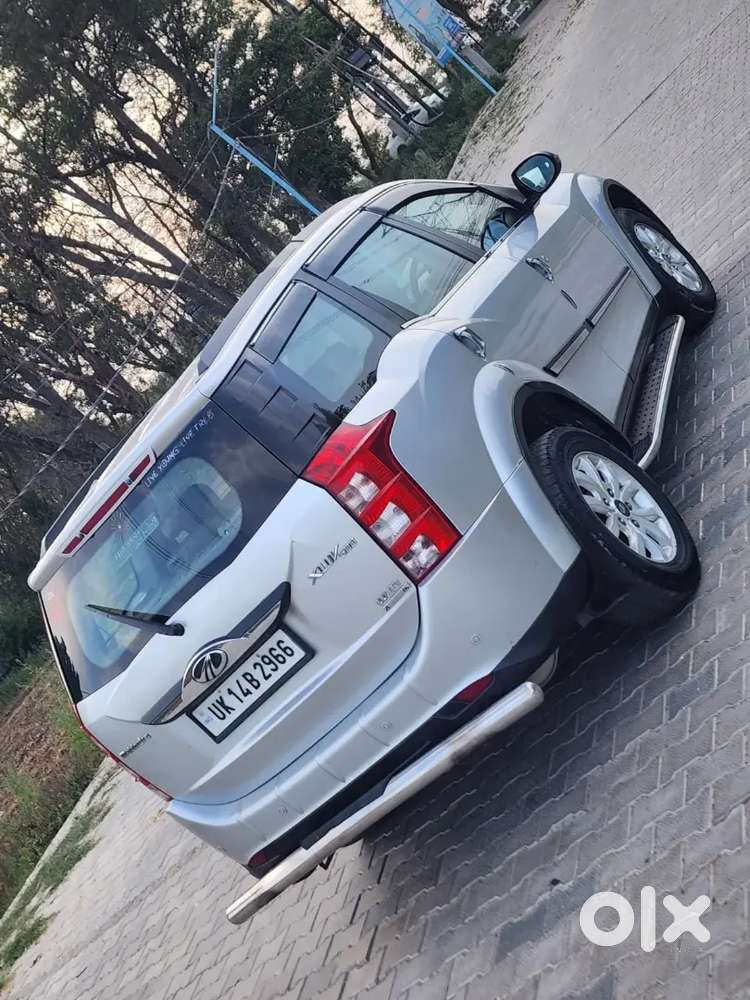 Mahindra Xuv500 W10 Automatic Diesel 2016