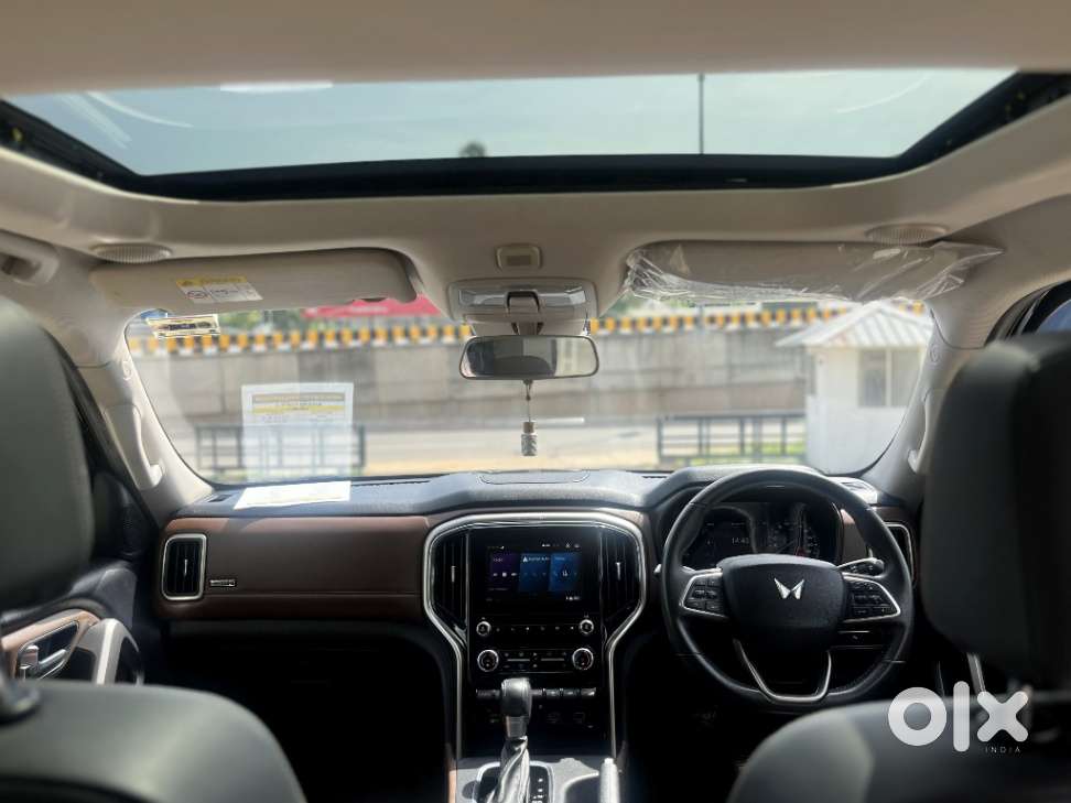 Mahindra Scorpio, 2023, Petrol